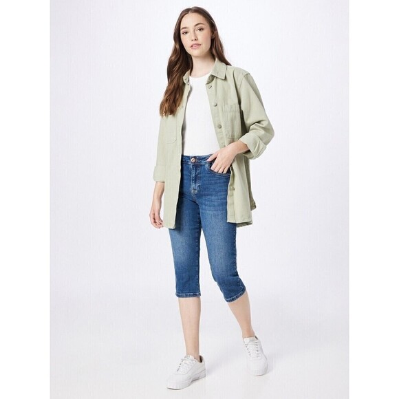 Gloria Vanderbilt Womens Amanda High-Rise Capri Jeans Melbourne Wash Blue Size 6 - Picture 6 of 7